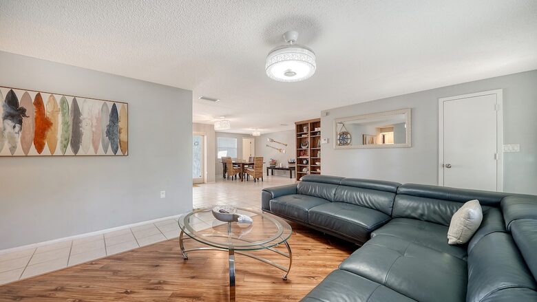 Spacious Sarasota Escape near Siesta Beach - Sarasota, Florida