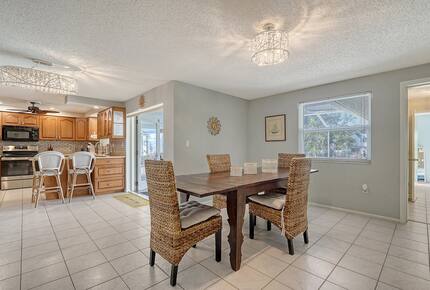 Spacious Sarasota Escape near Siesta Beach - Sarasota, Florida