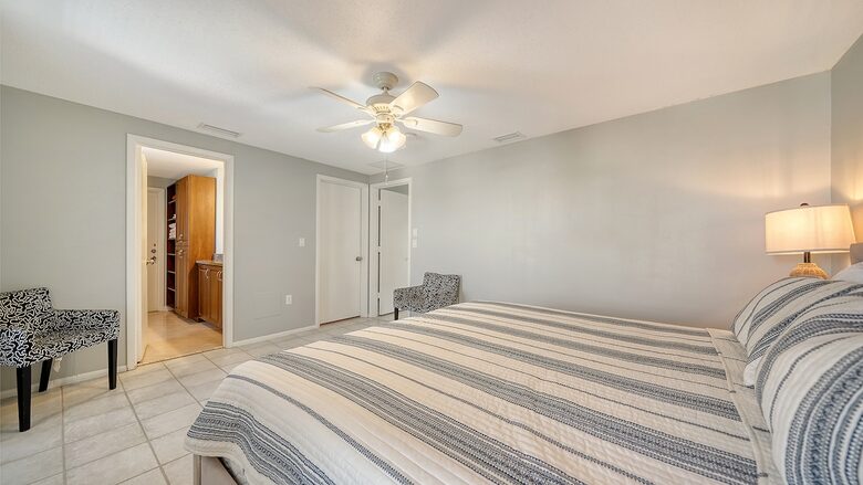 Spacious Sarasota Escape near Siesta Beach - Sarasota, Florida