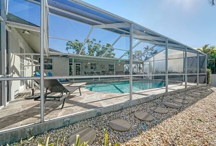 Spacious Sarasota Escape near Siesta Beach - Sarasota, Florida