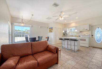 Spacious Sarasota Escape near Siesta Beach - Sarasota, Florida