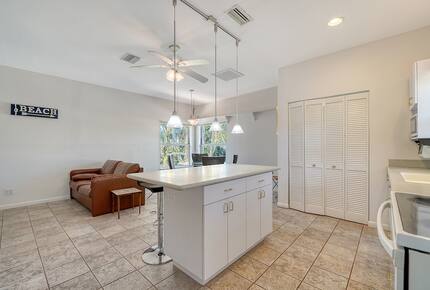 Spacious Sarasota Escape near Siesta Beach - Sarasota, Florida
