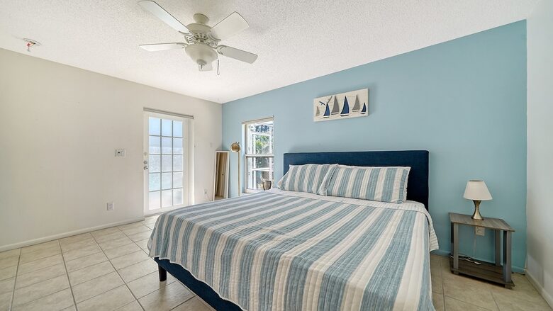 Spacious Sarasota Escape near Siesta Beach - Sarasota, Florida