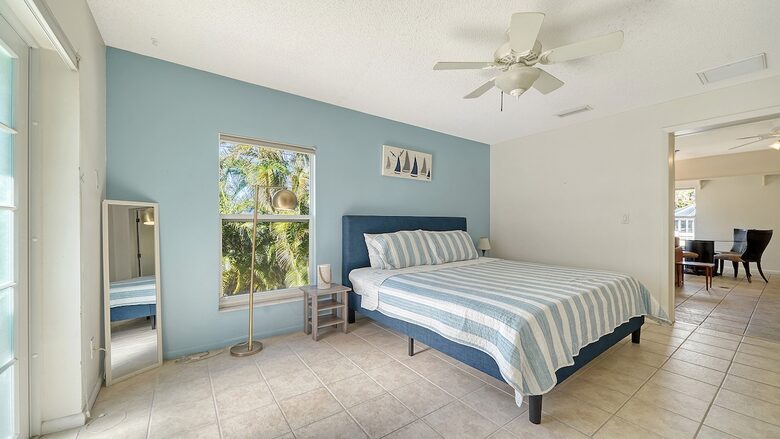 Spacious Sarasota Escape near Siesta Beach - Sarasota, Florida