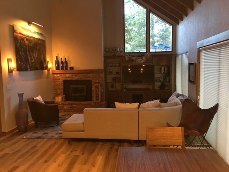 Sleeping Bear Cabin | Forest View Mountain Retreat in Truckee - Truckee, California