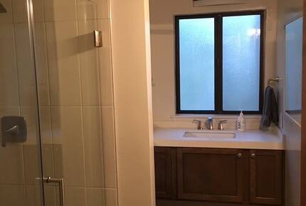 Sleeping Bear Cabin | Forest View Mountain Retreat in Truckee - Truckee, California