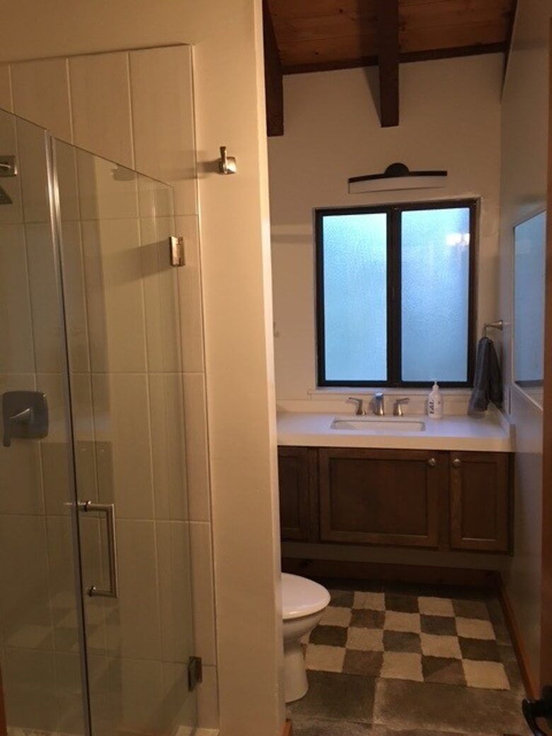 Sleeping Bear Cabin | Forest View Mountain Retreat in Truckee - Truckee, California