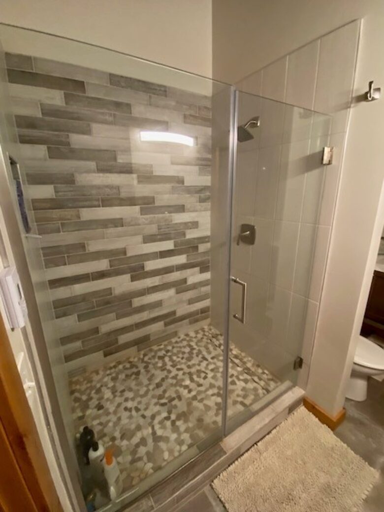 Sleeping Bear Cabin | Forest View Mountain Retreat in Truckee - Truckee, California