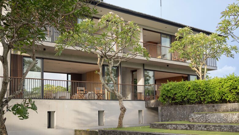 Modern Balinese Masterpiece by the Sea - Kabupaten Badung, Indonesia