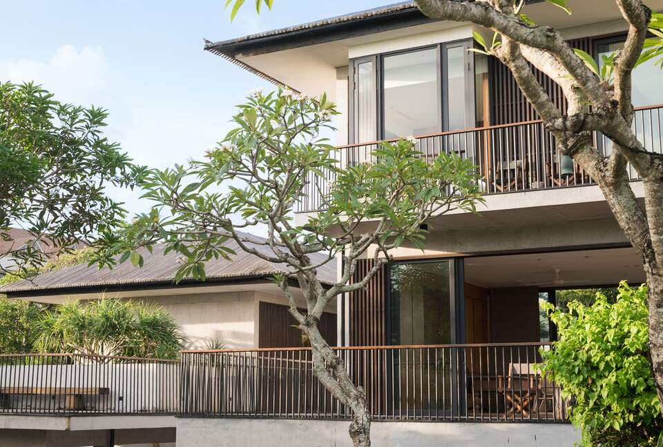 Modern Balinese Masterpiece by the Sea - Kabupaten Badung, Indonesia