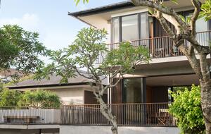 Modern Balinese Masterpiece by the Sea - Kabupaten Badung, Indonesia