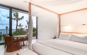 Modern Balinese Masterpiece by the Sea - Kabupaten Badung, Indonesia