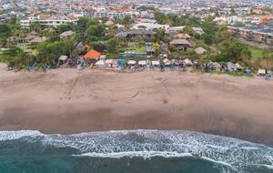 Modern Balinese Masterpiece by the Sea - Kabupaten Badung, Indonesia