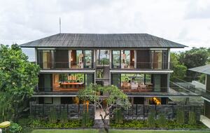 Modern Balinese Masterpiece by the Sea - Kabupaten Badung, Indonesia