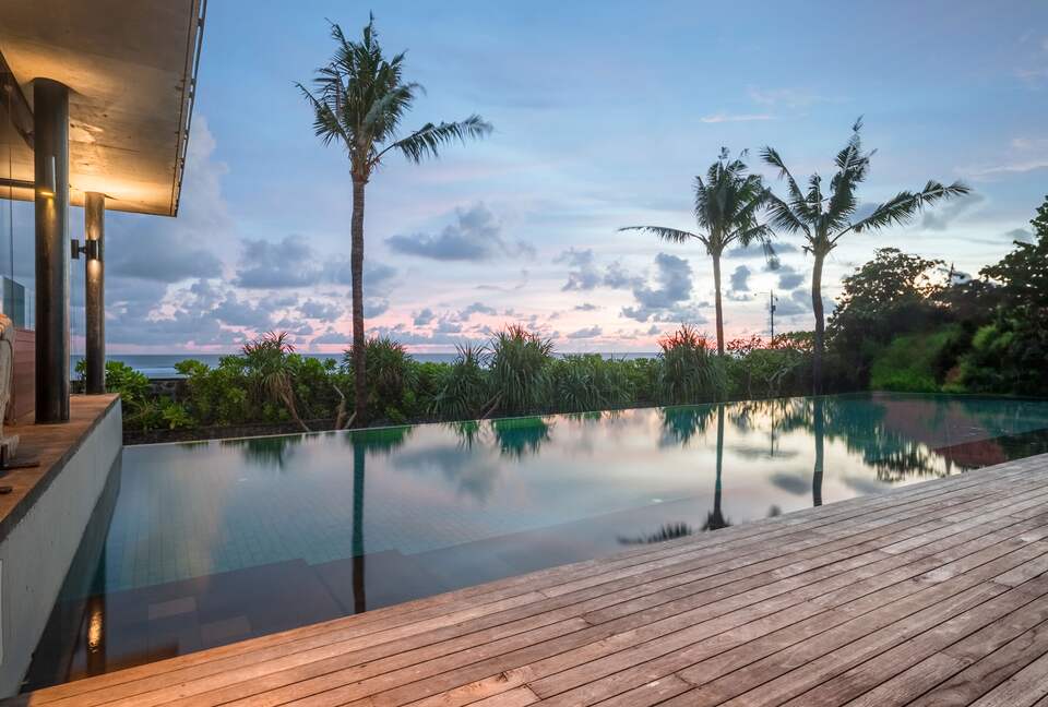 Modern Balinese Masterpiece by the Sea - Kabupaten Badung, Indonesia
