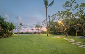 Modern Balinese Masterpiece by the Sea - Kabupaten Badung, Indonesia