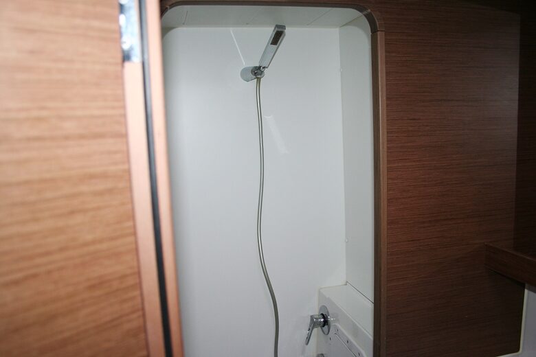 Lagoon 42 - 4 + 2 cab. - Wilma af Sweden - 2018. - Komolac, Croatia