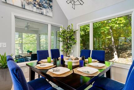 Wellness & Adventure Retreat with Scenic Views - Massanutten, Virginia