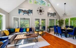 Wellness & Adventure Retreat with Scenic Views - Massanutten, Virginia