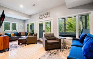 Wellness & Adventure Retreat with Scenic Views - Massanutten, Virginia