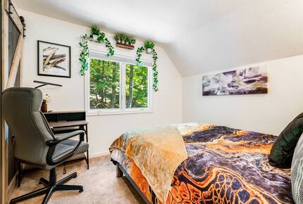 Wellness & Adventure Retreat with Scenic Views - Massanutten, Virginia