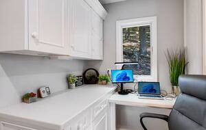 Wellness & Adventure Retreat with Scenic Views - Massanutten, Virginia