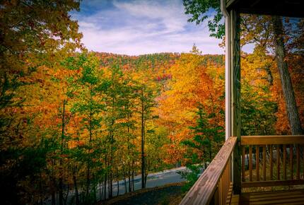 Wellness & Adventure Retreat with Scenic Views - Massanutten, Virginia