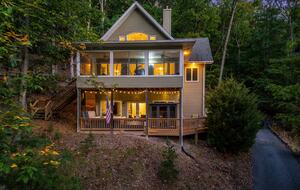 Wellness & Adventure Retreat with Scenic Views - Massanutten, Virginia