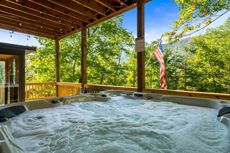 Wellness & Adventure Retreat with Scenic Views - Massanutten, Virginia