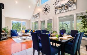 Wellness & Adventure Retreat with Scenic Views - Massanutten, Virginia