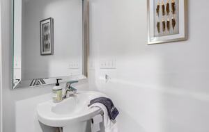 Wellness & Adventure Retreat with Scenic Views - Massanutten, Virginia