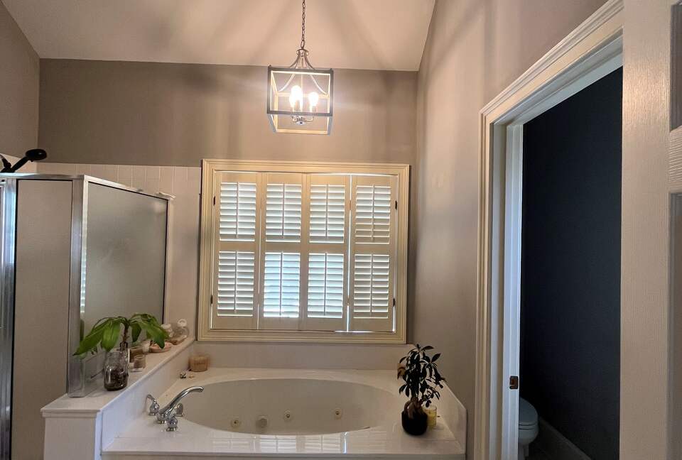 Lakeside Ranch Retreat at Lake Redwine - Newnan, Georgia