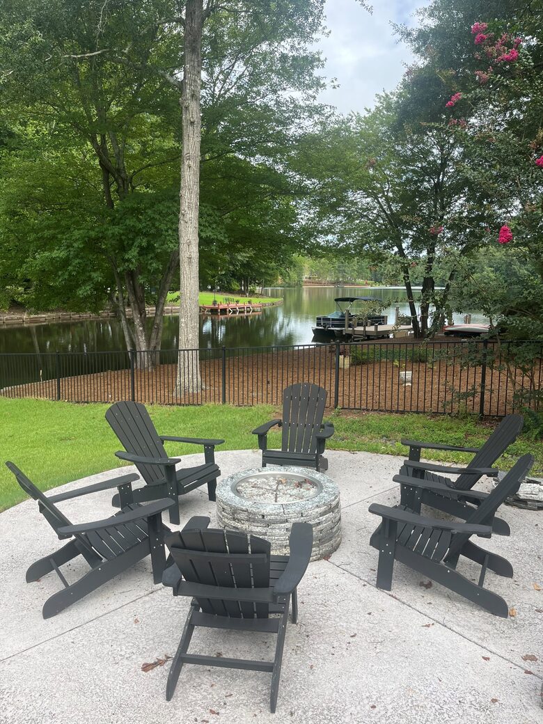 Lakeside Ranch Retreat at Lake Redwine - Newnan, Georgia