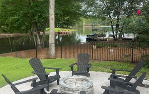 Lakeside Ranch Retreat at Lake Redwine - Newnan, Georgia