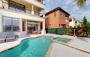 Quintess Collection - Castle Pines - Reunion, Florida