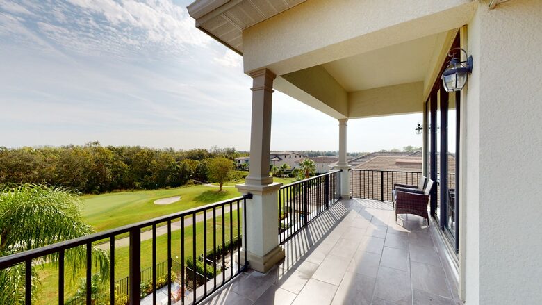 Quintess Collection - Castle Pines - Reunion, Florida