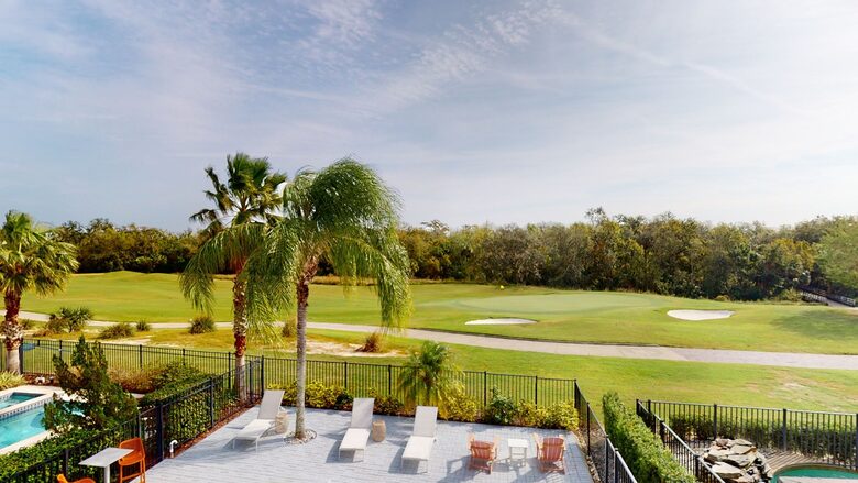 Quintess Collection - Castle Pines - Reunion, Florida