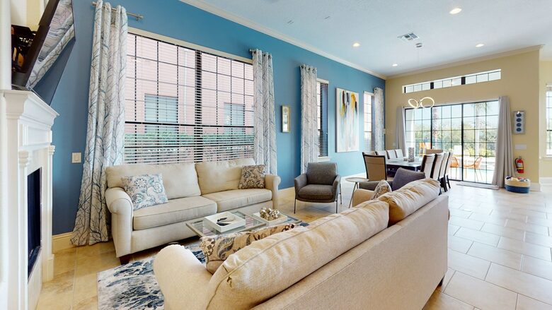 Quintess Collection - Castle Pines - Reunion, Florida