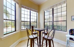 Quintess Collection - Castle Pines - Reunion, Florida