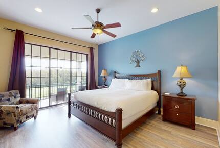 Quintess Collection - Castle Pines - Reunion, Florida