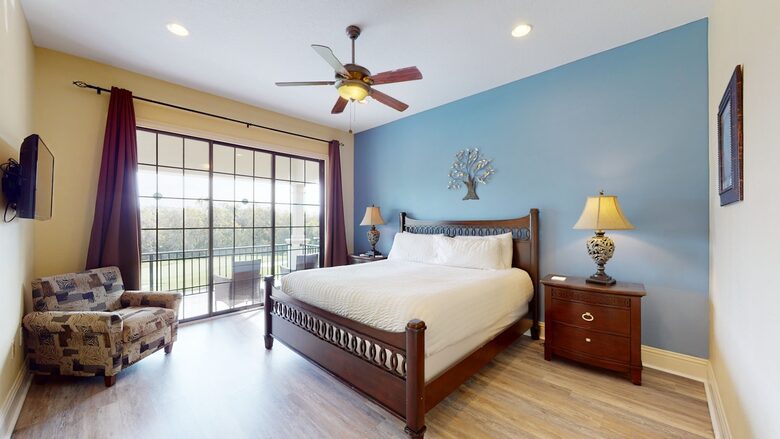 Quintess Collection - Castle Pines - Reunion, Florida