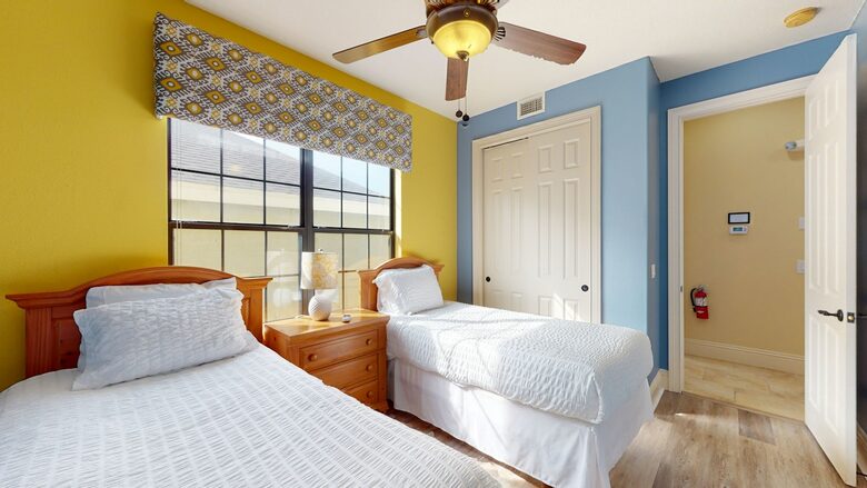 Quintess Collection - Castle Pines - Reunion, Florida