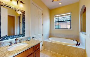 Quintess Collection - Castle Pines - Reunion, Florida