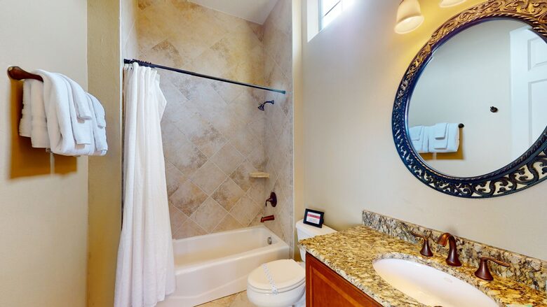 Quintess Collection - Castle Pines - Reunion, Florida