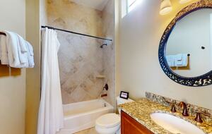 Quintess Collection - Castle Pines - Reunion, Florida