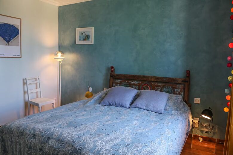 Timeless Farmhouse with Pool and Garden in Provence - Plan-d'Orgon, France