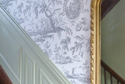 Exquisite 14th-Century Estate Near the Coast - Étables-sur-Mer, France