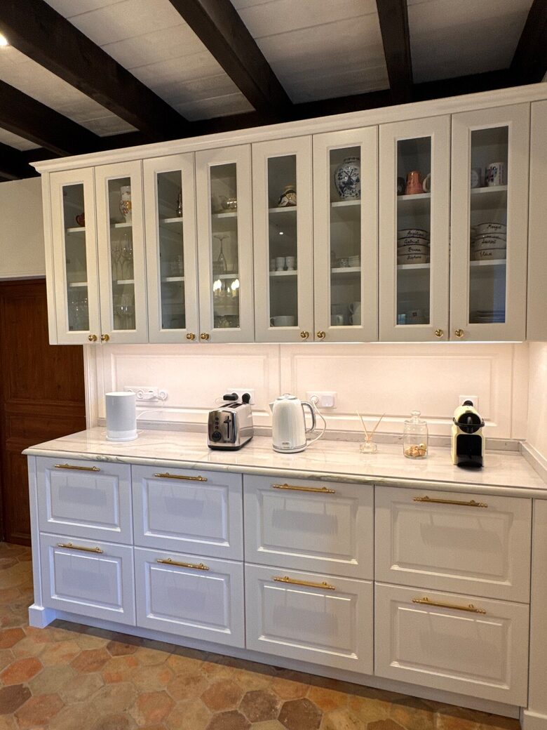 Exquisite 14th-Century Estate Near the Coast - Étables-sur-Mer, France