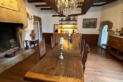 Exquisite 14th-Century Estate Near the Coast - Étables-sur-Mer, France