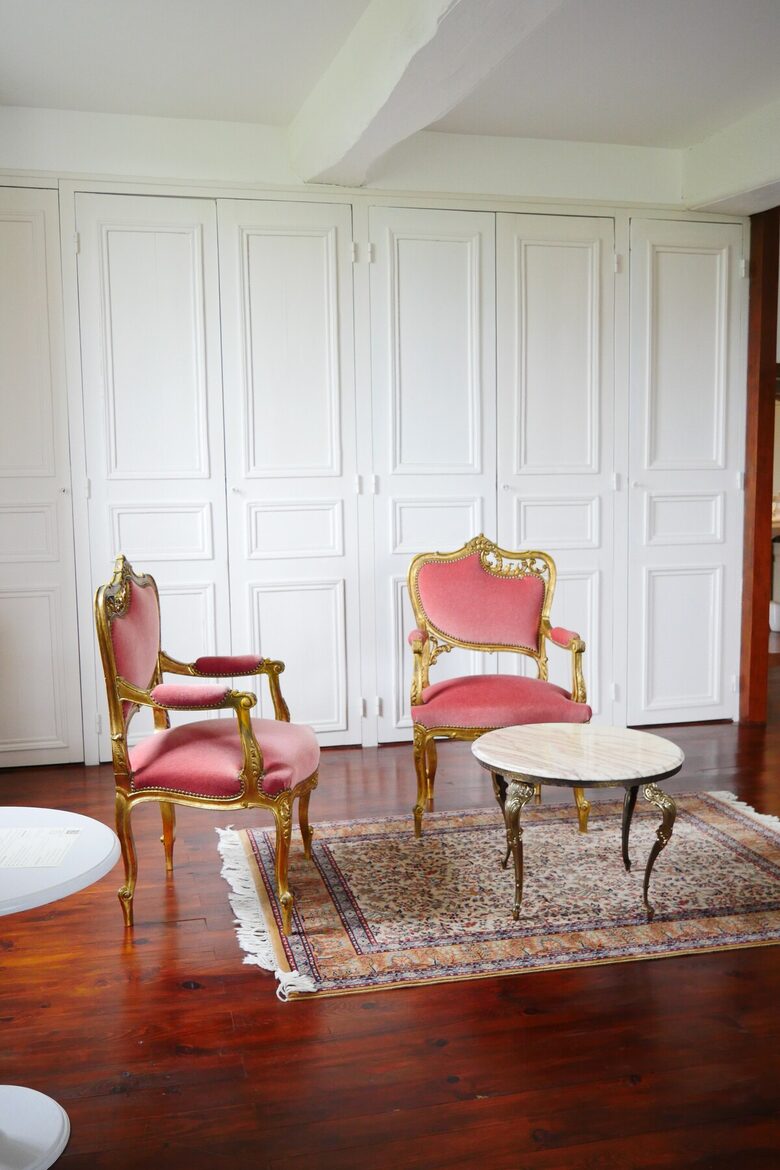 Exquisite 14th-Century Estate Near the Coast - Étables-sur-Mer, France